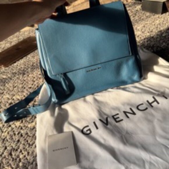 Givenchy Pandora Pure Bag- Blue (Authentic) - Picture 2 of 15